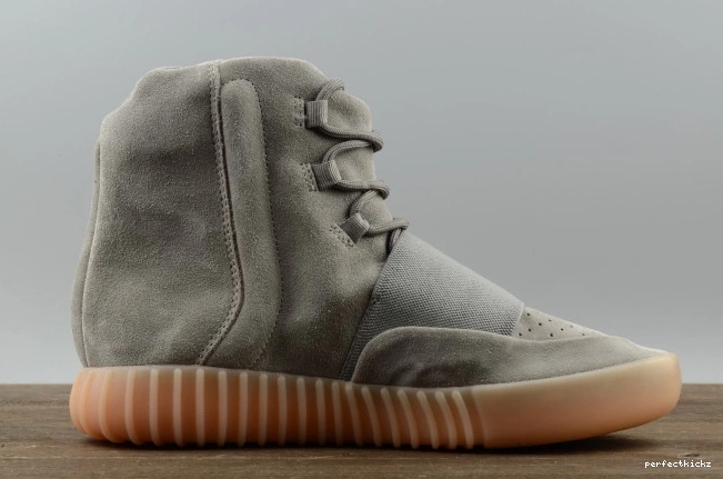 GUM DARK 750 ADIDAS GLOW LIGHT GREY YEEZY BOOST BB1840 0815